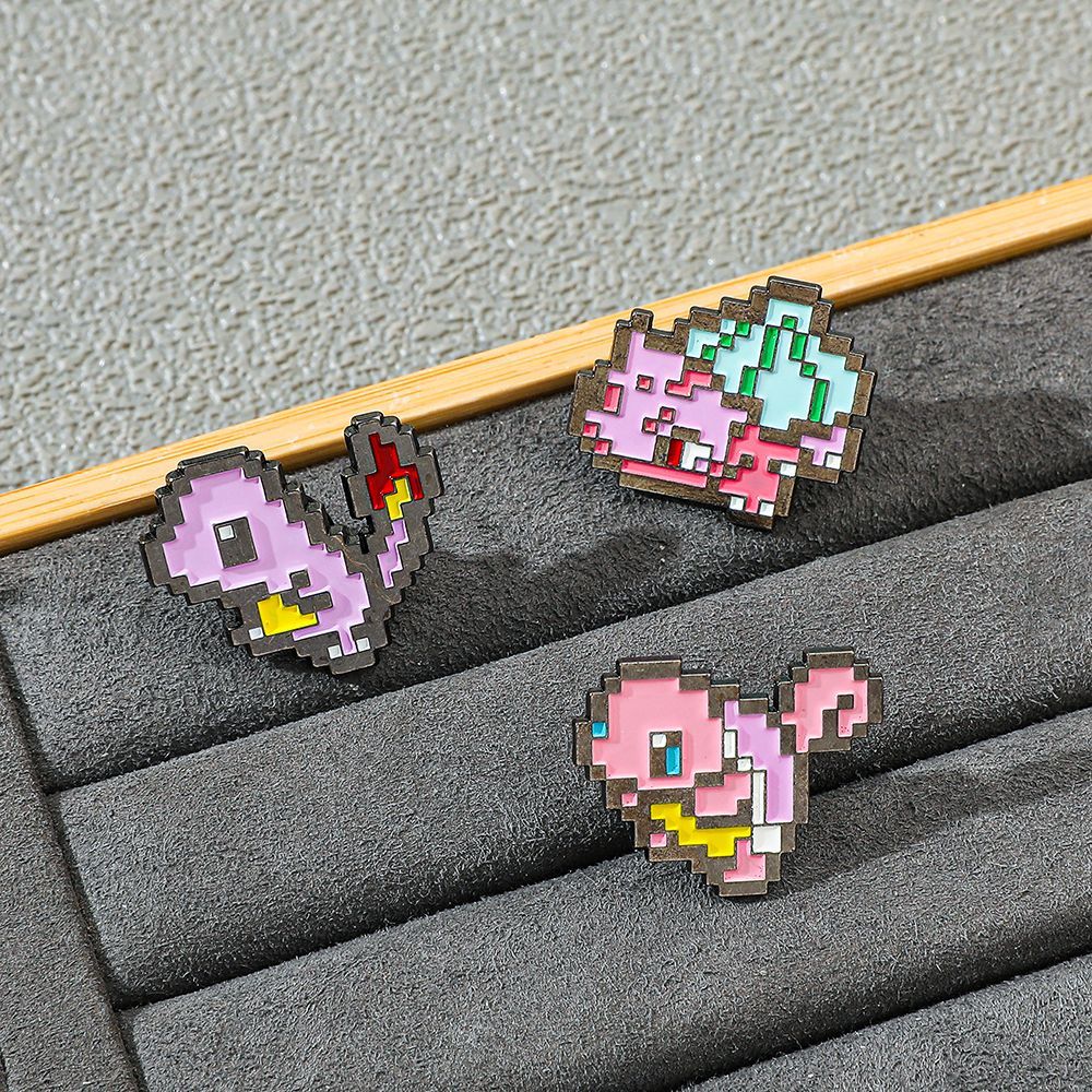 Anime Cosplay Pokemon - Spilla in metallo smaltato Pixel Mosaic